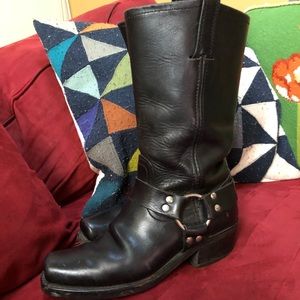 Frye Harness black boots women’s size 7.5